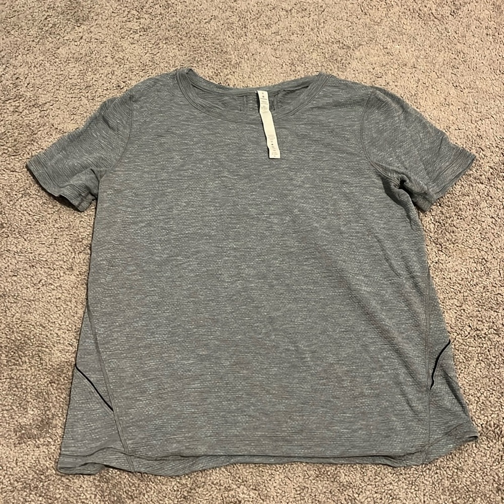 Lululemon Tshirt